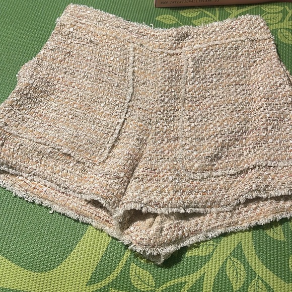 Edie High Waist Cotton Blend Tweed Shorts
Ramy Brook - Picture 4 of 7